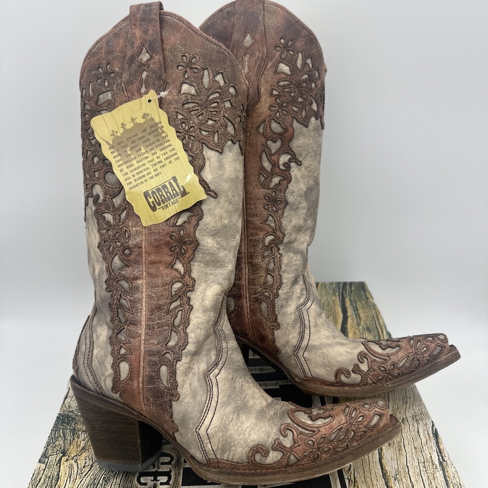 Women's Corral Vintage Addison Sz 7 Sand/Cognac Laser-Cut Overlay Boots NIB
